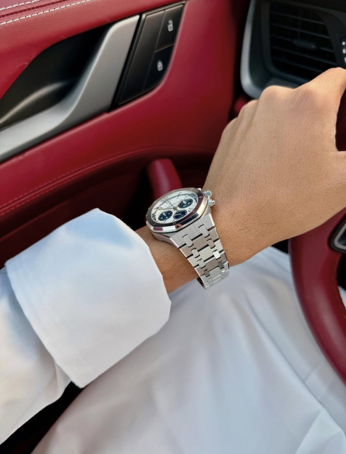 Audemars Piguet Royal Oak Chronograph Panda ( AP PANDA )