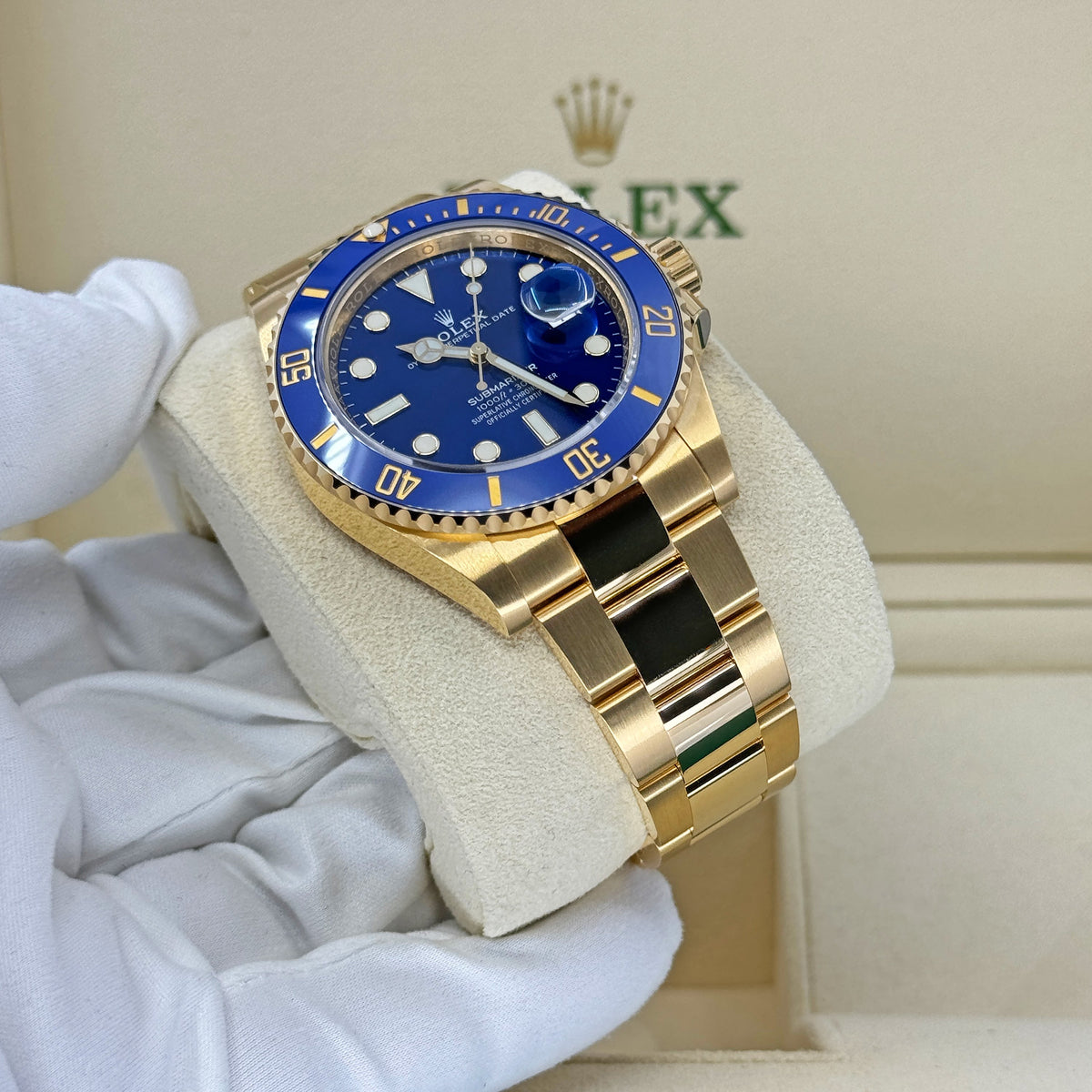 Rolex Submariner Date,  Yellow Gold
