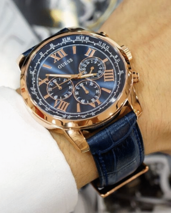 La montre GUESS GW0668L2 pour femme, issue de la collection Mod ID, combine élégance contemporaine et fonctionnalité raffinée. - 2025-05-30T180508.836 GUESS – Iconic W0380G5