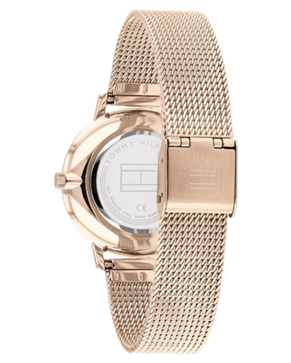 La montre GUESS GW0668L2 pour femme, issue de la collection Mod ID, combine élégance contemporaine et fonctionnalité raffinée. - 2025-06-18T160919.624 Montre Tommy Hilfiger Pippa 1782150 en maille milanaise or Ros Pour Femme