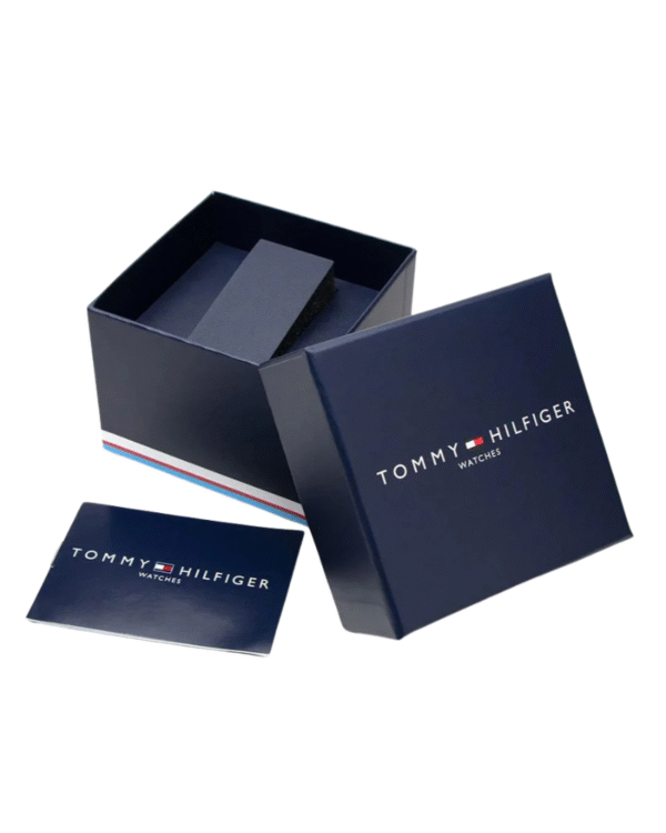 La montre GUESS GW0668L2 pour femme, issue de la collection Mod ID, combine élégance contemporaine et fonctionnalité raffinée. - 2025-06-23T173407.574 Montre Homme Tommy Hilfiger Aiden 1792104 – Acier Argenté Ø 46 mm Jour‑Date