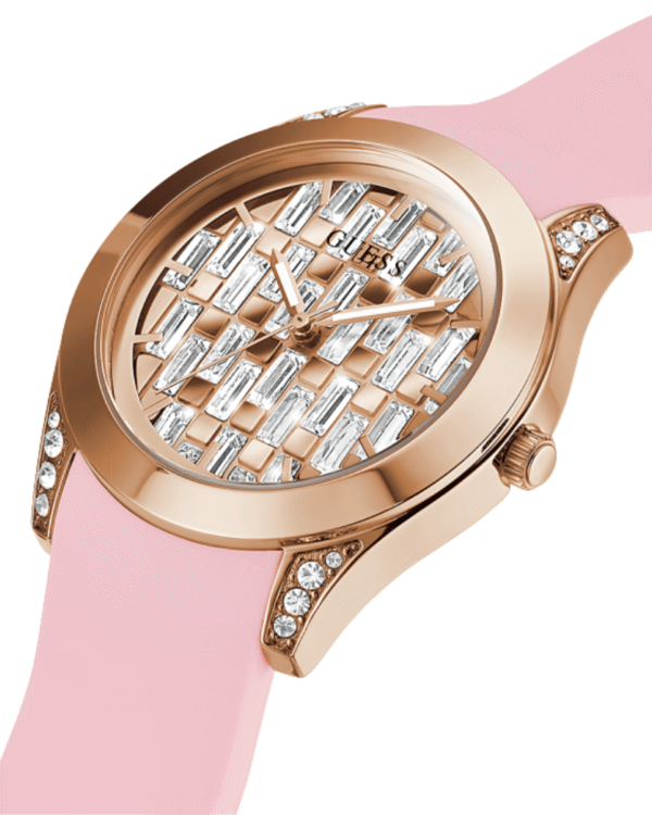 La montre GUESS GW0668L2 pour femme, issue de la collection Mod ID, combine élégance contemporaine et fonctionnalité raffinée. - 2025-07-24T051100.516 Montre GUESS Femme GW0109L2